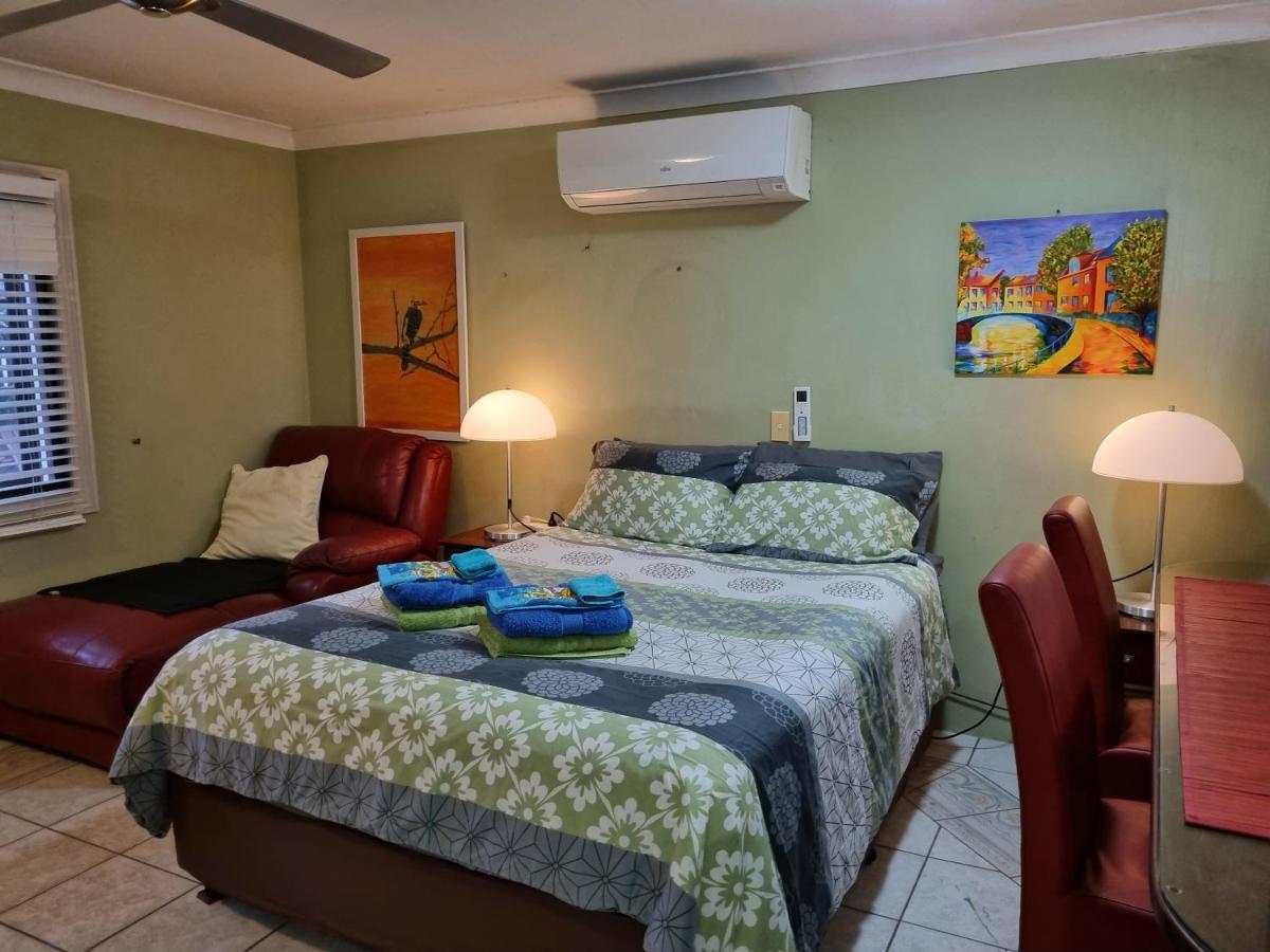 Homestay At Julie'S Кернс Екстериор снимка