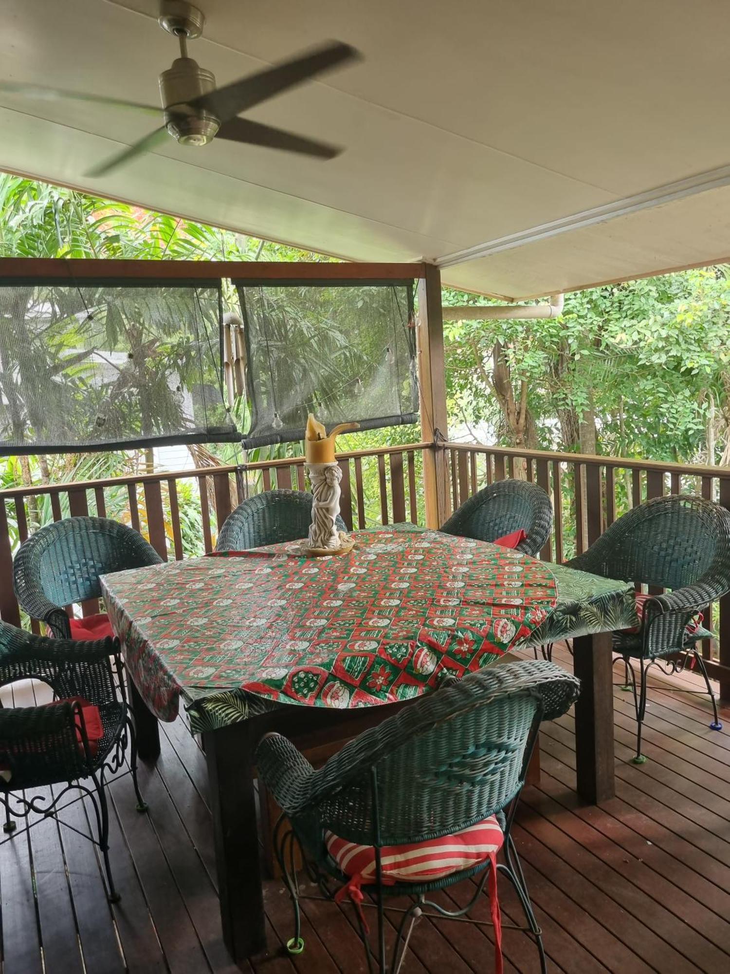 Homestay At Julie'S Кернс Екстериор снимка