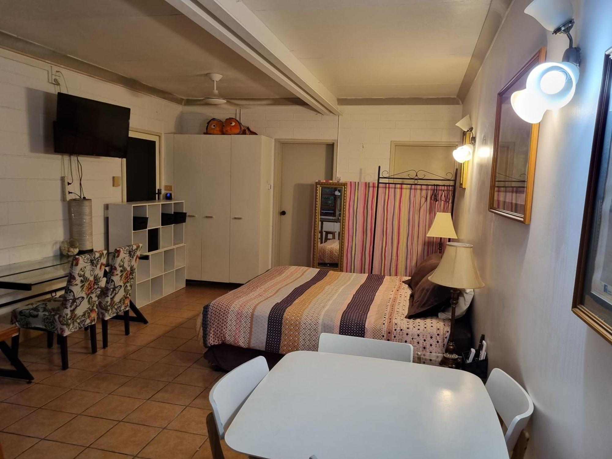 Homestay At Julie'S Кернс Екстериор снимка